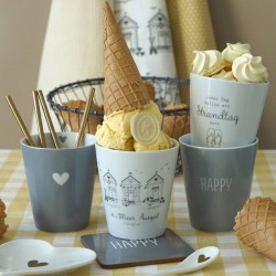 Porcelán latte bögre Heart grey