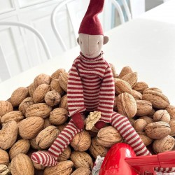 Pixy manó hosszú lábakkal